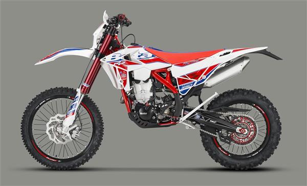 RR Racing 4T MY 18 2